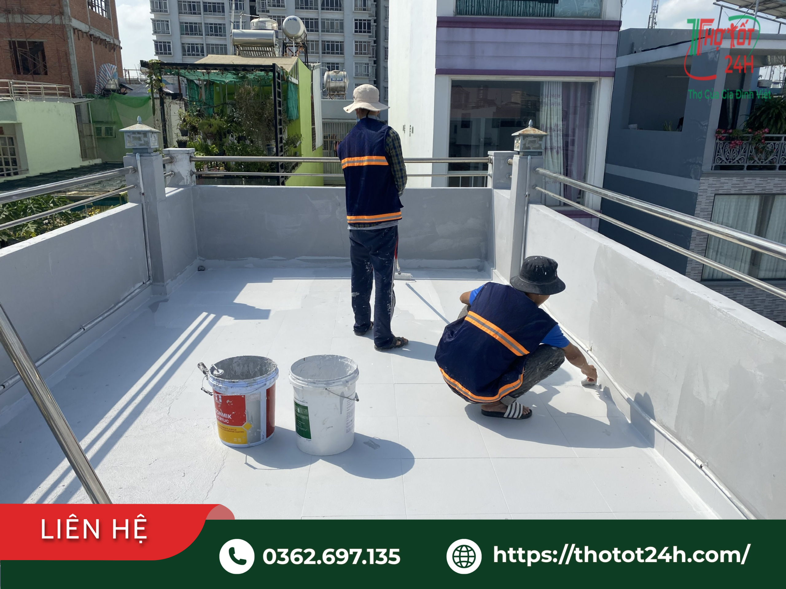 Kiểm tra bề mặt và thi công chống thấm sân thượng trồng cây chuẩn bị tải trọng làm vườn