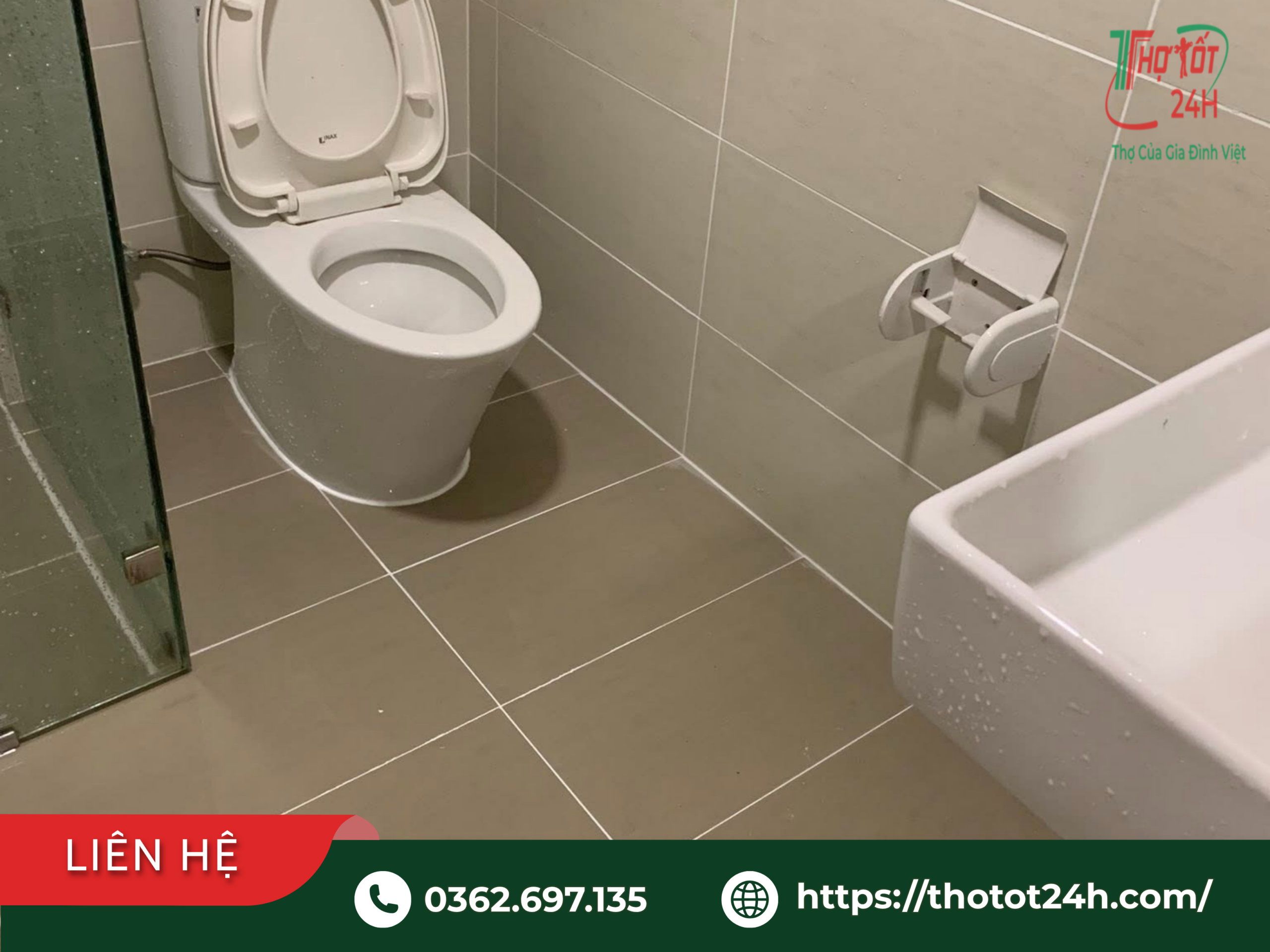 Hình ảnh nhà vệ sinh mới xây bị thấm nước đã được xử lý chống thấm triệt để và lát gạch hoàn thiện