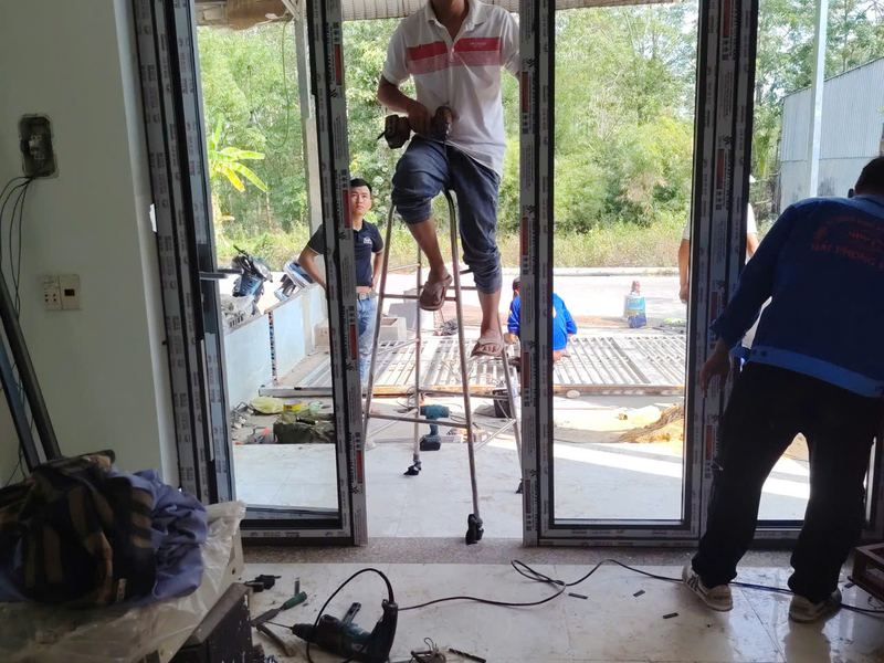 Nhôm kính – kính cường lực – Thợ Tốt 24H